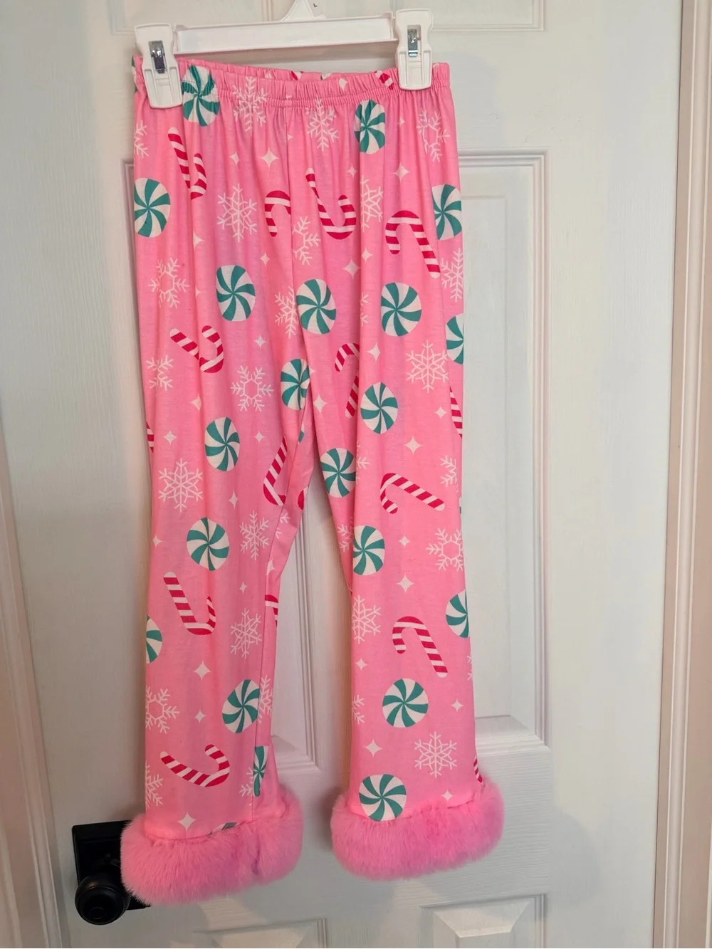 🎀🎄 Mia Belle Girls Peppermint Candy Dream Furry Pajama Set in girls size 8Y.